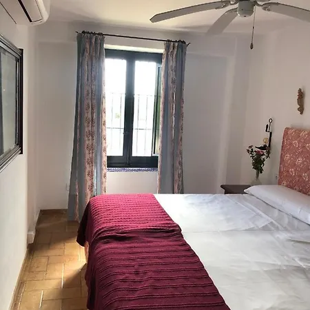 La Capellania De Alvear Holiday home *